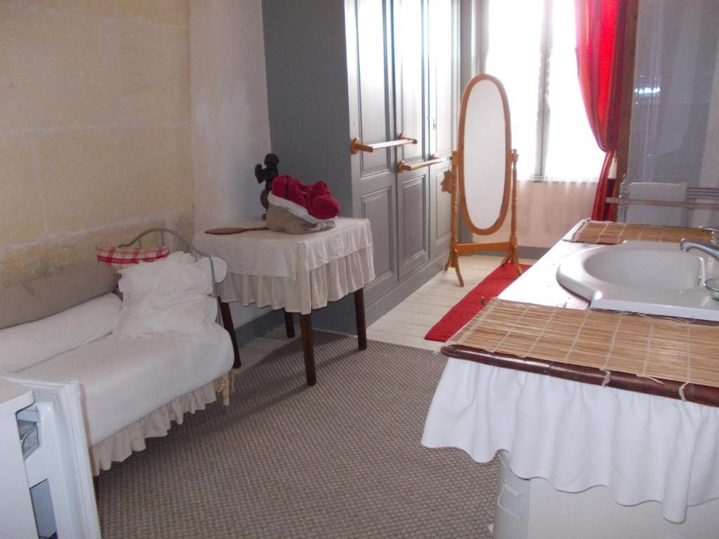 B&B Maison Gaudin Cognac Room photo